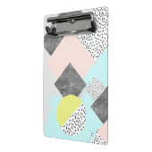 Scandiの幾何学的で抽象的なデザイン ミニクリップボード (アングル2)