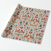 Scandinavian Red and Green Folk Christmas Pattern ラッピングペーパー (アンロールド)