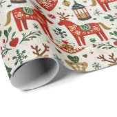 Scandinavian Red and Green Folk Christmas Pattern ラッピングペーパー (ロールコーナー)