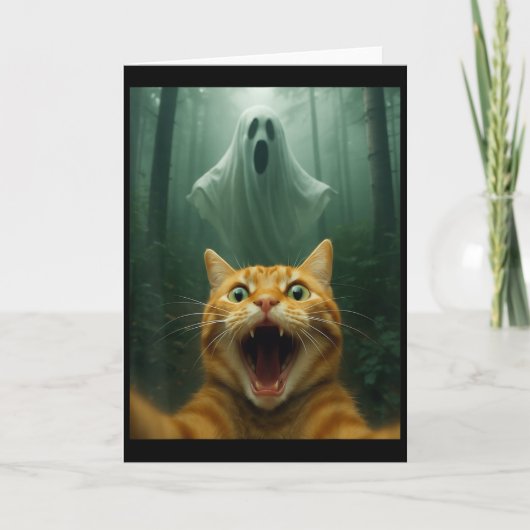 Scared Cat Selfie With Ghost _ Funny Halloween Cos カード (正面)