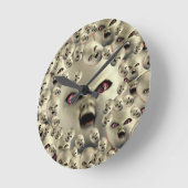 scary doll-face products dark art ラウンド壁時計 (傾斜)