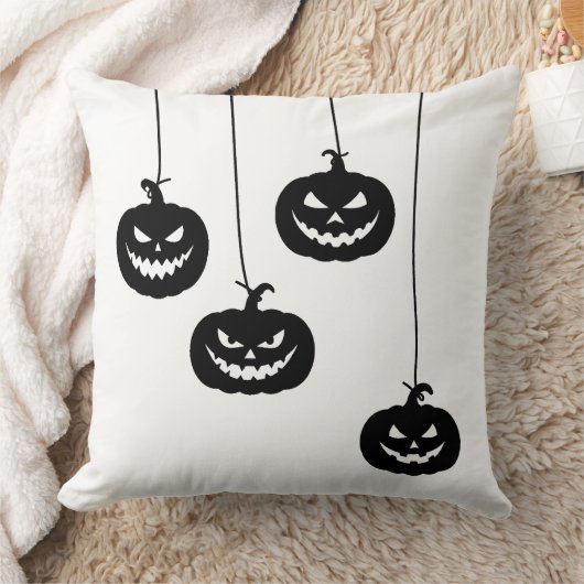 Scary Pumpkin hanging クッション (ブランケット)