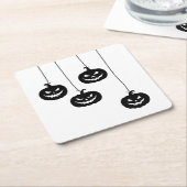 Scary Pumpkin hanging スクエアペーパーコースター (アングル)