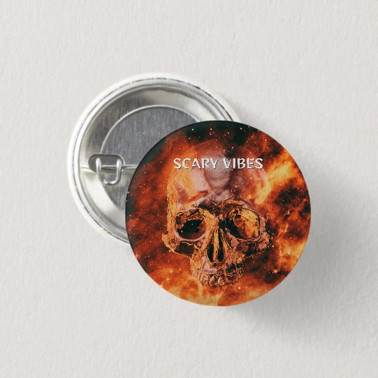 Scary Vibes. Flaming skull in space 缶バッジ (正面&裏面)