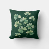 Scattered Watercolor Clovers Accent Throw Pillow  クッション (正面)