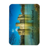 Scenic Bodiam Castle in East Sussex England マグネット (縦)