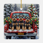 Schnauzer Christmas Red Truck Holiday セラミックオーナメント (裏面)