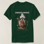 Schnauzer Snuggles & Hot Chocolate Tシャツ (デザイン正面)
