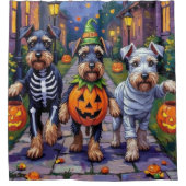 Schnauzer Trick-or-Treating in Halloween Costumes シャワーカーテン (正面)