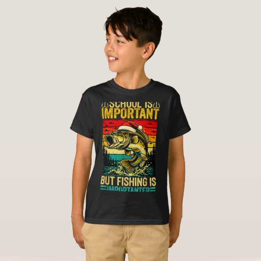 School Is Imrtant But Fishing Funny Christmas Fish Tシャツ (正面フル)