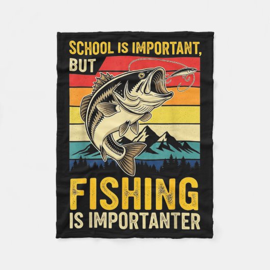 School Is Imrtant But Fishing Is Imrtanter Fish B  フリースブランケット (正面)