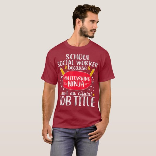 School Social Worker Multitasking Ninja Gift Tシャツ (正面フル)