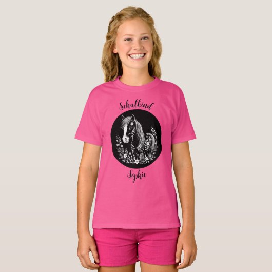 Schulkind - Pony mit Blumen - schwarz weiß | Tシャツ (正面フル)