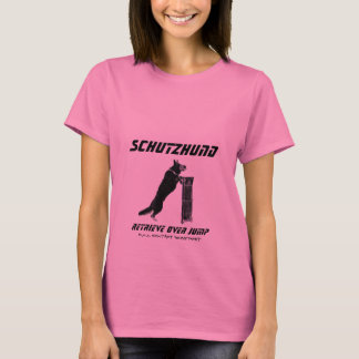Schutzhundは取り出します Tシャツ