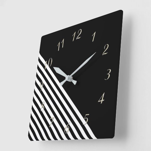 Schwarz - weiß スクエア壁時計 (傾斜)