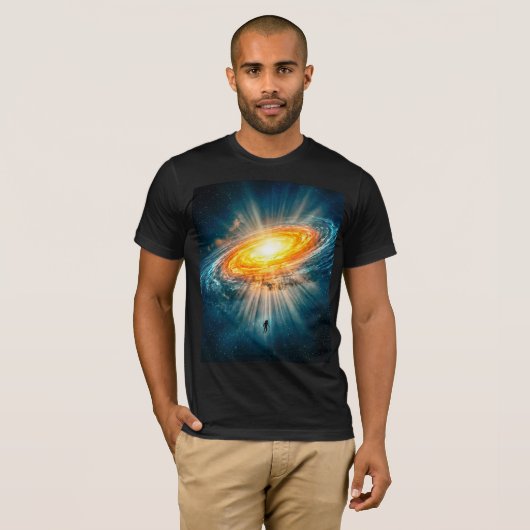 Sci-Fi Space Golden Galaxy Astronaut Glowing Art Tシャツ (正面フル)