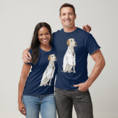 Science lab Labrador Retriever in a lab coat frien Tシャツ (ユニセックス)