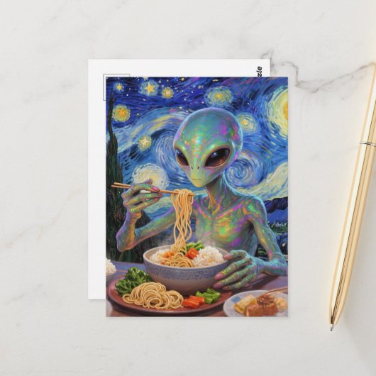 Scifi Blue Alien Eating Noodles and Veggies ポストカード (正面/裏面インサイチュ)