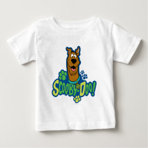 Scooby-Dooの足のプリントのキャラクターのバッジ ベビーTシャツ