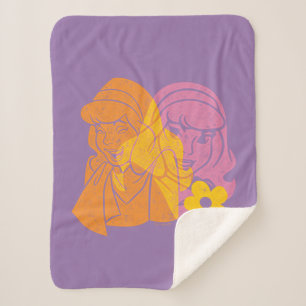 Scooby-Doo   Daphne Flower Portrait シェルパブランケット