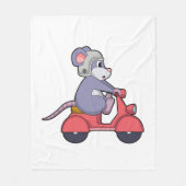 Scooter.PNGでバイクもしくは自転車に乗る人としてマウス フリースブランケット (正面)