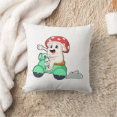 Scooter.PNGとのバイクもしくは自転車に乗る人としてのキノコ クッション (ブランケット)