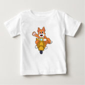 Scooter.PNGバイクもしくは自転車に乗る人としての猫 ベビーTシャツ (正面)
