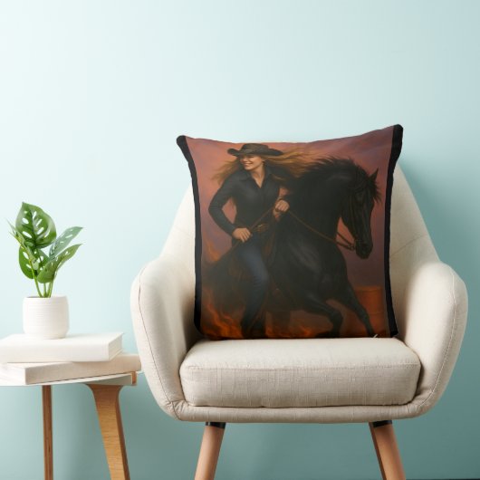 Scorching Fast Barrel Racing Team Throw Pillow クッション (椅子)
