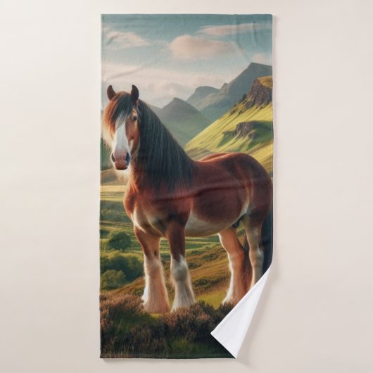 Scotland highlands Clydesdale horse バスタオル (バスタオル)