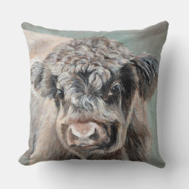 Scottish Highland Calf on Green クッション