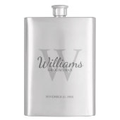 Script パーソナライズされた Groomsmenの名前とMonogram フラスク (正面)