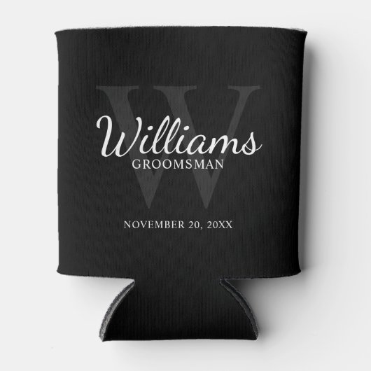 Script パーソナライズされた Groomsmenの名前とMonogram 缶クーラー (正面)