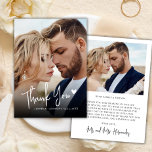Script モダン Loveハート2写真結婚Thank You ノートカード<br><div class="desc">まエレガント結婚たモダン2-photo's thank you note cardの表紙上にフルブリードの縦写真が入り、白い手書きで書き物の「ありがとう」と可愛い愛のハートモチーフが入っている。背面には、第2の写真の宇宙とプレメッセージが含ま書れている。完全にカスタマイズ – 名前とメモを追加するか、メッセージを手書き入力する文字を削除する。新婚のシックな写真ベースのサンキューカードスタイリッシュ。アイテム救済が必要か一致するかいつでもメッセージを！</div>