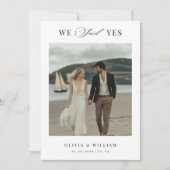 Script Boho Weモダン言ったYesビーチ結婚式写真 案内状 (正面)