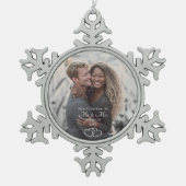 Script First Christmas Mr & Mrs Wedding Photo スノーフレークピューターオーナメント (正面)