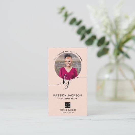 Script Monogram CircleビジネスフォトロゴQRコード 名刺 (スタンド正面)