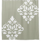 Scroll Damask Art I White on Green シャワーカーテン (正面)