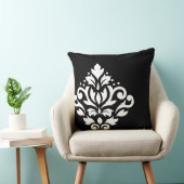 Scroll Damask Off-Set I White on Black クッション (椅子)