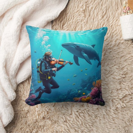Scuba Diver Playing a Violin For a Whale クッション (ブランケット)