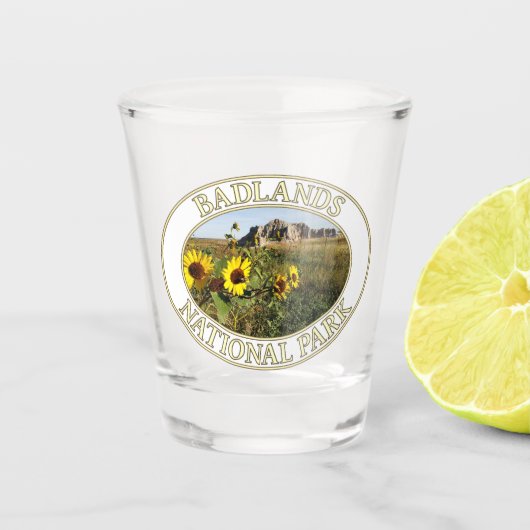 SDのバッドランド国立公園のひまわり ショットグラス (正面)