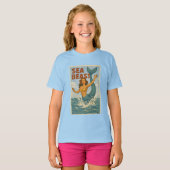 Sea Beast Retro Mermaid | Funny Coastal Beach Life Tシャツ (正面フル)