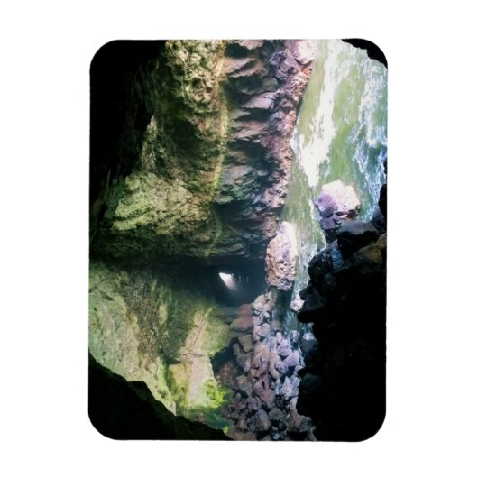 Sea Lion Cave、または マグネット (縦)