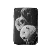 Sea Otters:白黒ペア。 バスマット (正面縦)