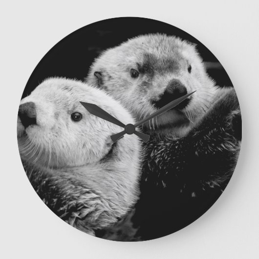 Sea Otters:白黒ペア。 ラージ壁時計 (正面)