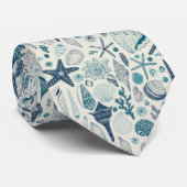 Sea shells on  off white ネクタイ (ロール)
