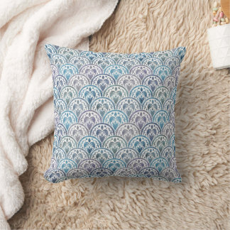 Sea Turtle Scallop Pattern Throw Pillow クッション