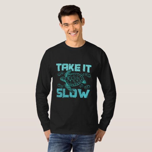 Sea turtle take it slow tシャツ (正面フル)