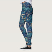 Sea Turtles, Palm Trees, and Waves Pattern レギンス (左)