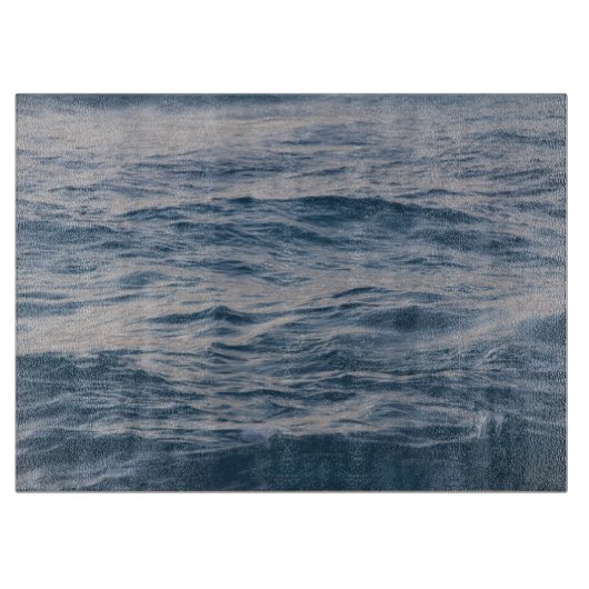Sea water closeup カッティングボード (正面)