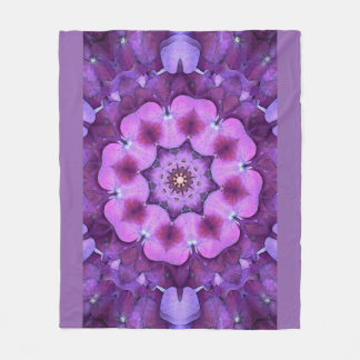 SeaAngeL12による紫色の花の曼荼羅 フリースブランケット